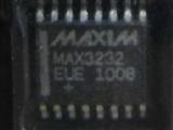 MAX3232EUE TSSOP16 RS-232 Interface IC Transceiver